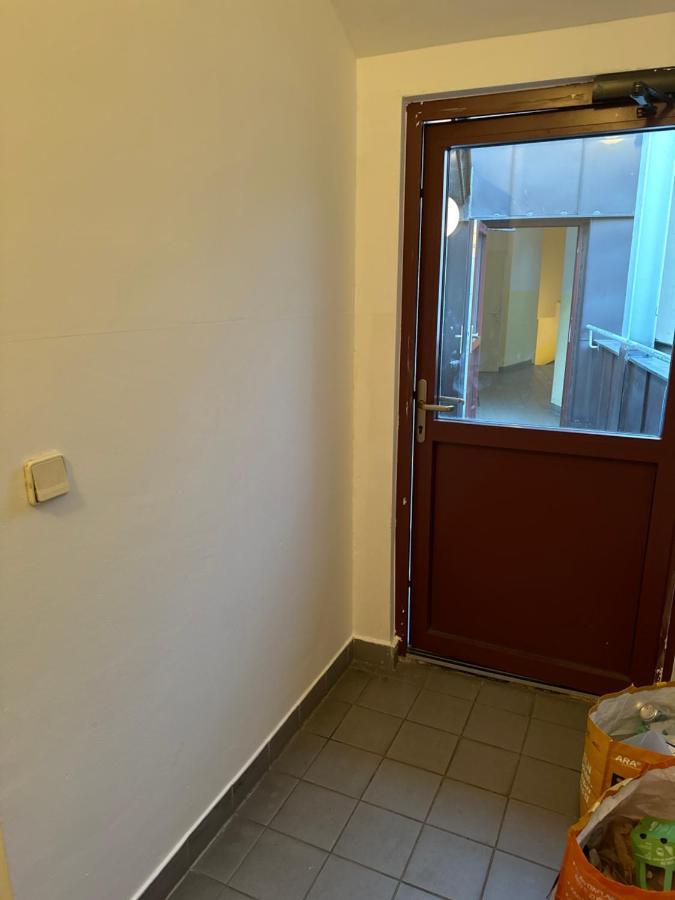 Klimatisiertes Dachgeschoss City Apartment In Zentrum Wiens Viena Exterior foto